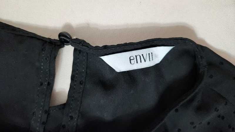 Rochie Envii,cu picatele din catifea,mar XS dar merge mai mult,noua