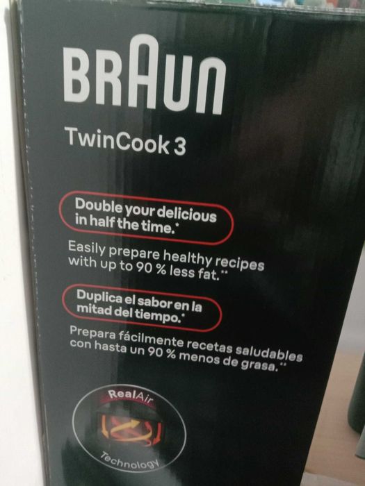 Продаётся Аэрогриль Braun 8 литров 2850вт очень дёшево!