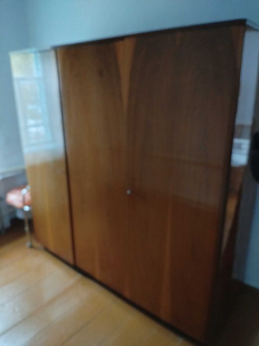 Отдам мебель разную