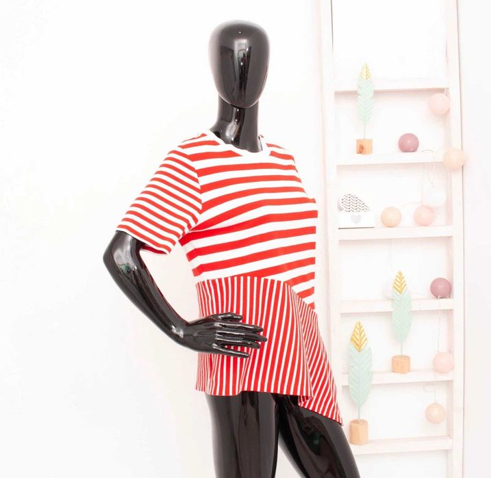 COS оригинална дамска тениска червено бяла асиметрична S