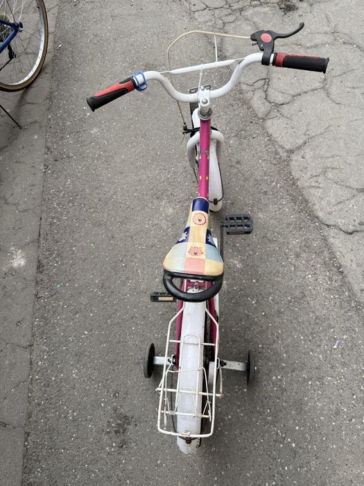 Bicicleta fetite roti ajutatoare