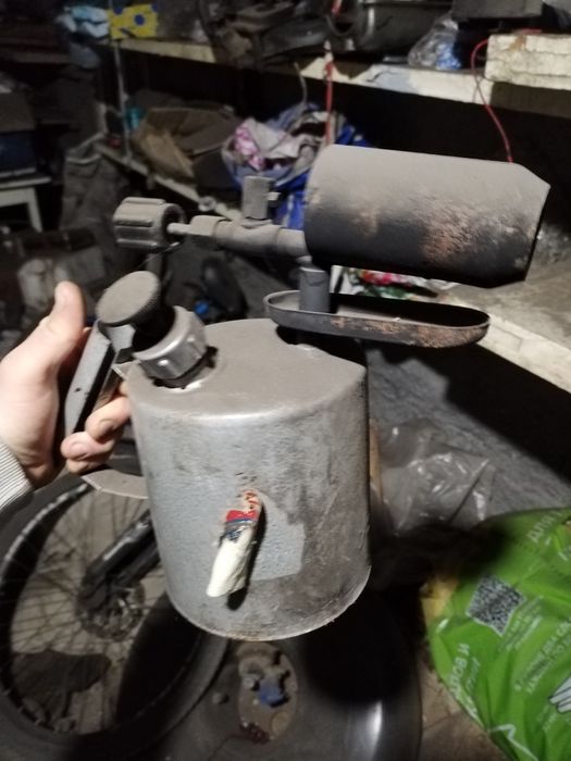 Паяльные лампы разные