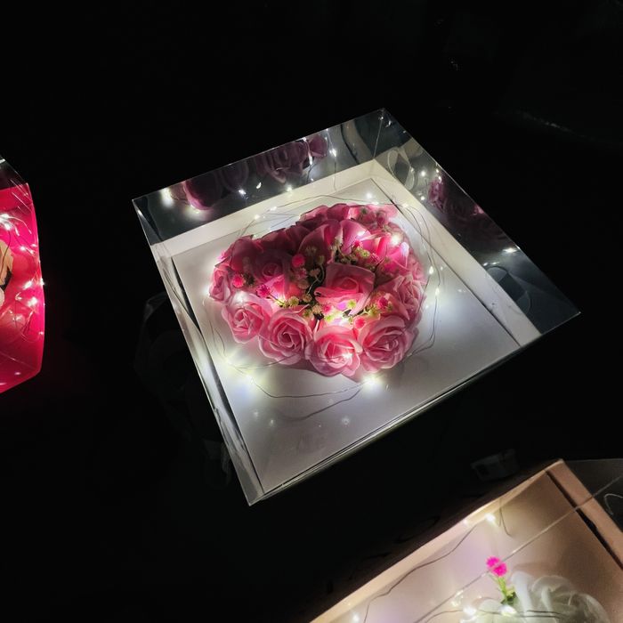 УНИКАЛЕН и красив подарък за любимата жена : Кутия със сапунени рози