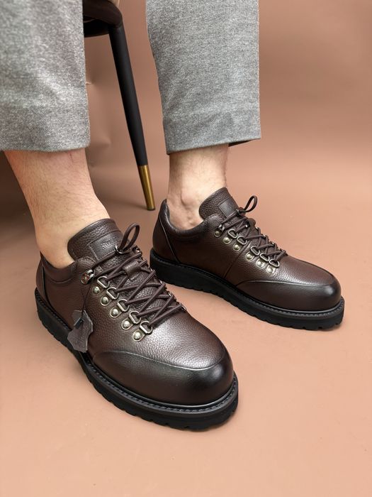 Продается обувь