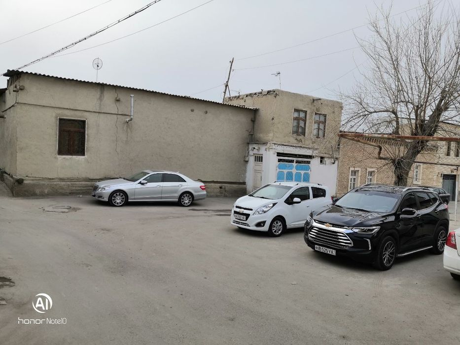 Ҳовли 4 сотих. Эски шаҳар маркази