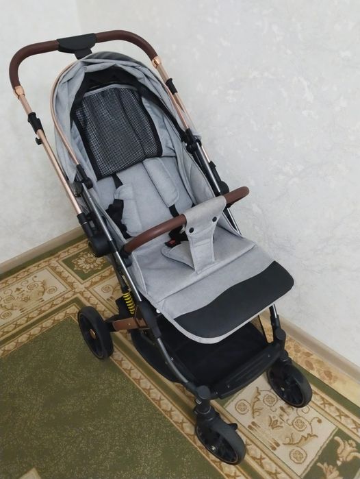 Продам Детскую  коляска