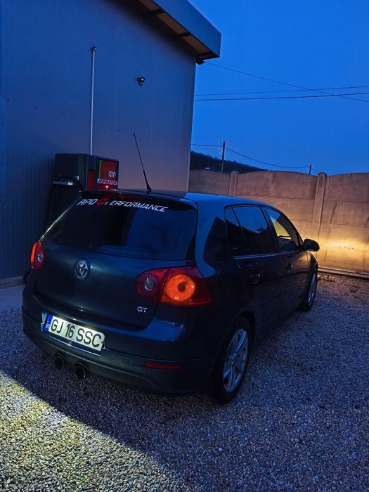 Volskwagen Golf 5 2.0 140