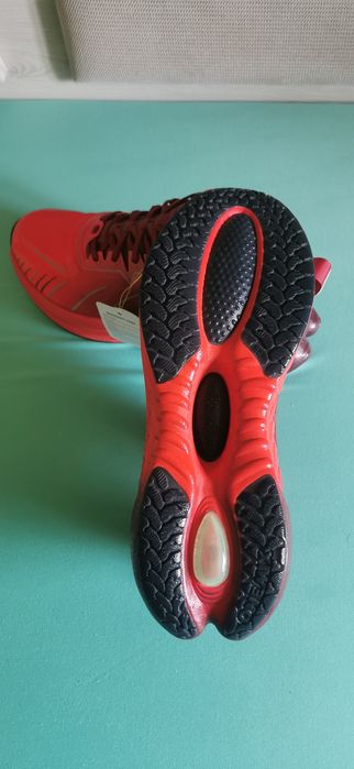 Adidas bărbați mărimea 44.