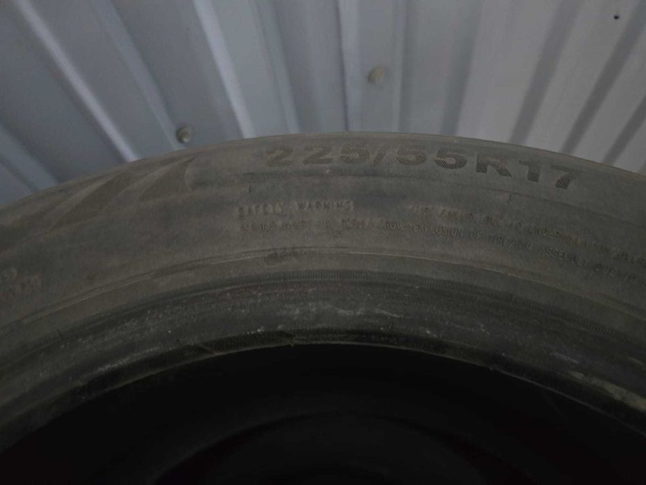 Продам летние резины Pirelli 265/60/R18