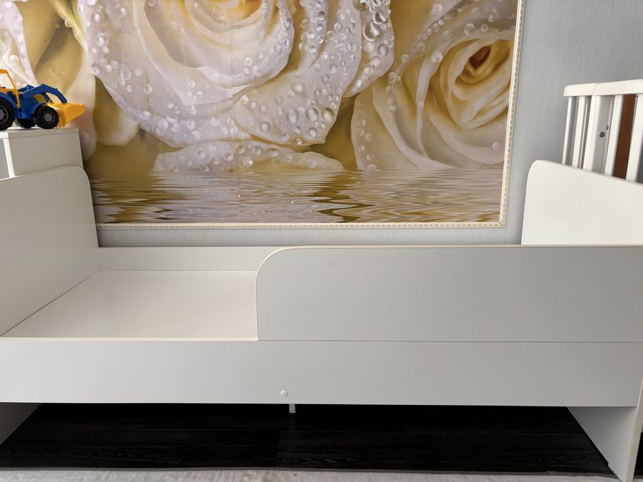 Продам детскую кроватку