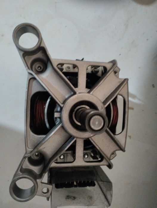 Ел двигател за пералня Беко