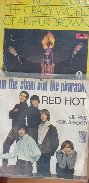 Продавам грамофонни плочи