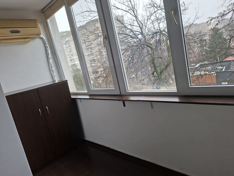 Proprietar Închiriez garsoniera