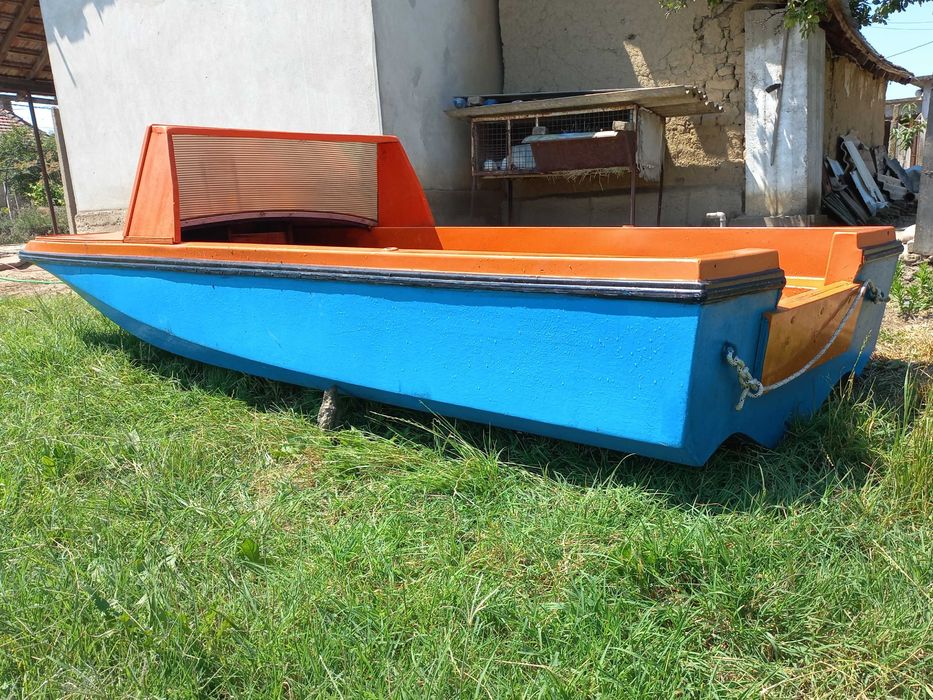 Лодка Лодка Лодка