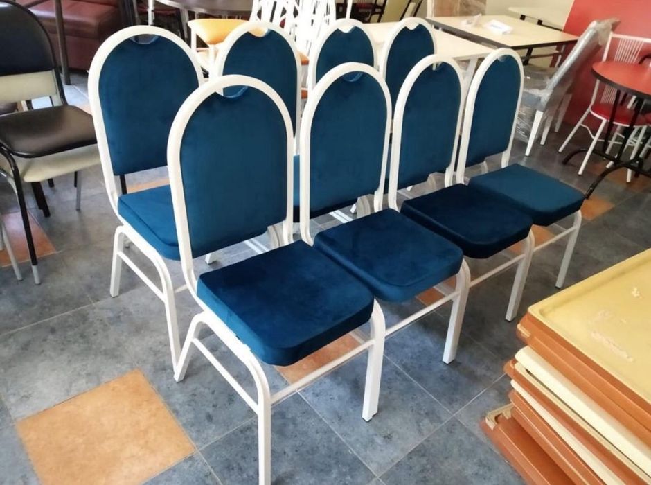 Стулья железные...