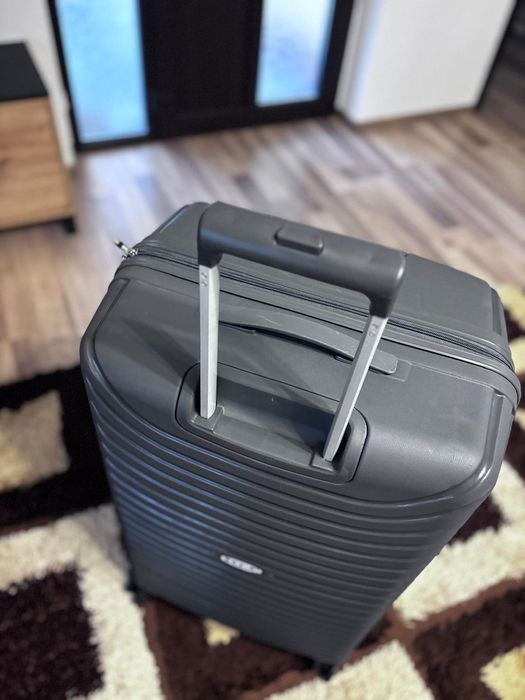 Troller bagaj de cala