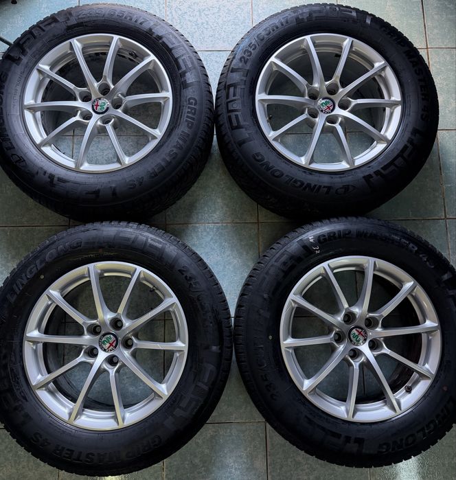 Roti/ jante aliaj R17 originale Alfa Romeo Stelvio 235/65/17 all season 2024