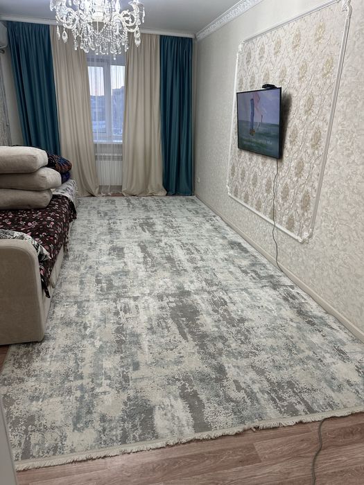 Продается ковер и шторы