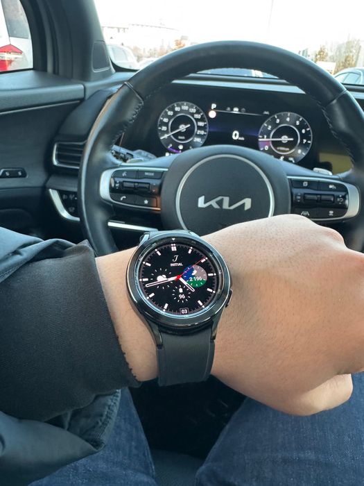 Samsung watch 4 , черный