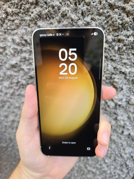 Samsunf Galaxy S23 10/10
