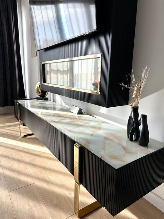 TV Конзола + Маса + Скрин