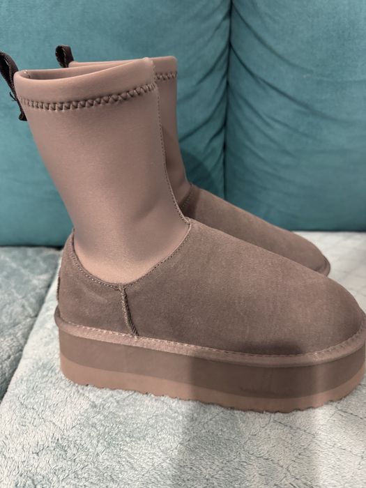 Зимни ботуши UGG