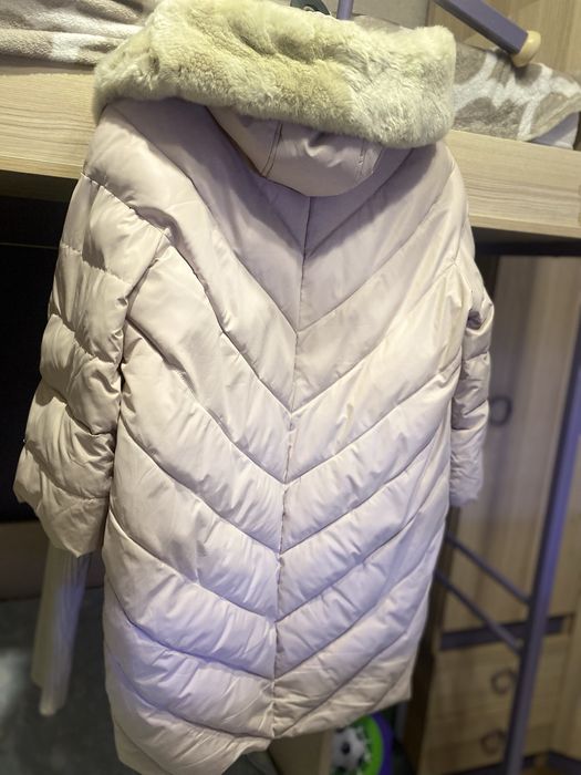 Пуховик зимний.