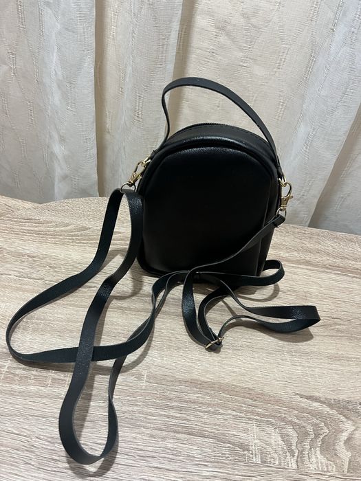 Оригинална чанта Guess и раничка