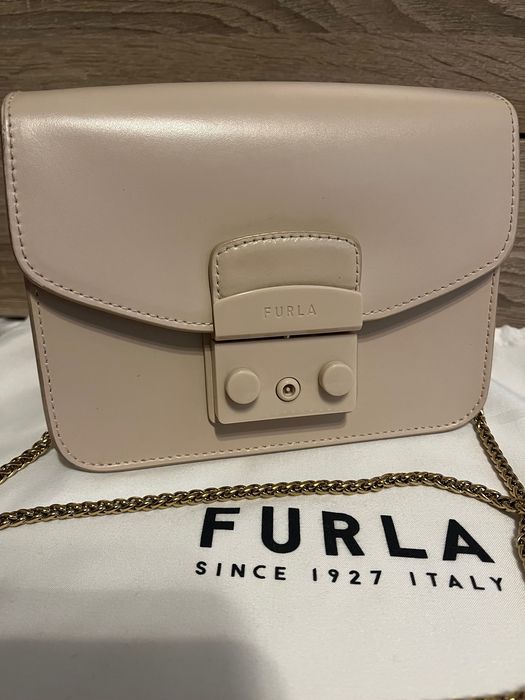 Чанта Furla нова