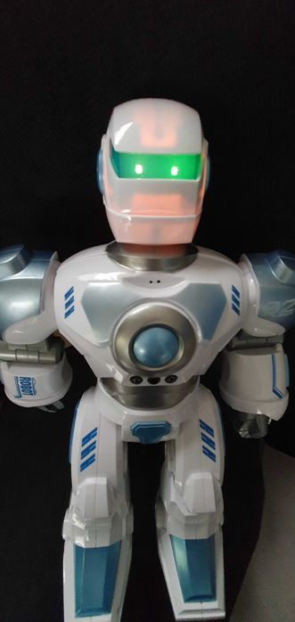 Robot MARE, jucarie, 35cm, interactiv, telecomanda, com IR,  danseaza