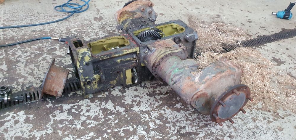 Dezmembrez tractoare Case Ih maxxum 5140