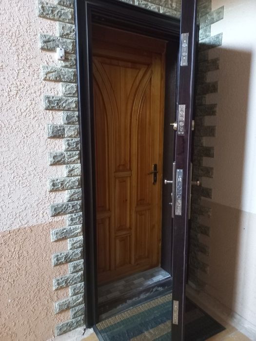 Срочно продам своя 4/3/5. Кирпич. Учтепинский р-н