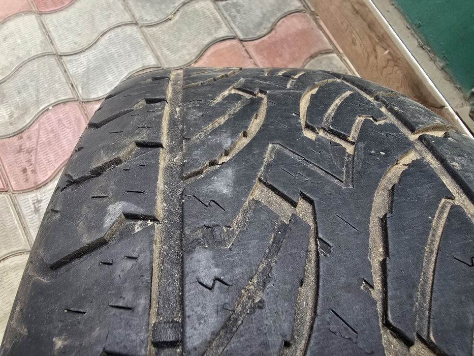 A/T резина Roadx 265/65/17
