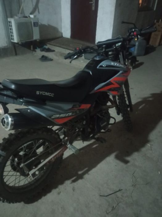 Породаётся мотоцыкл