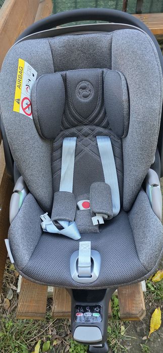 Столче и база за кола Cybex Cloud T I size plus