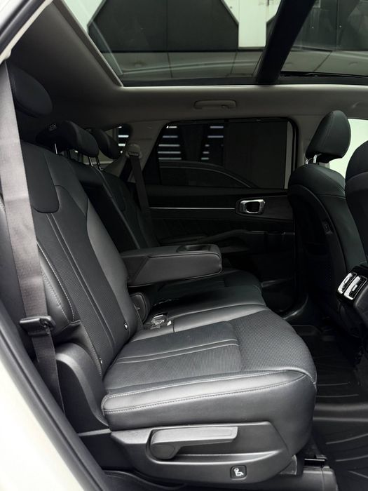 Kia Sorento 7 Места
