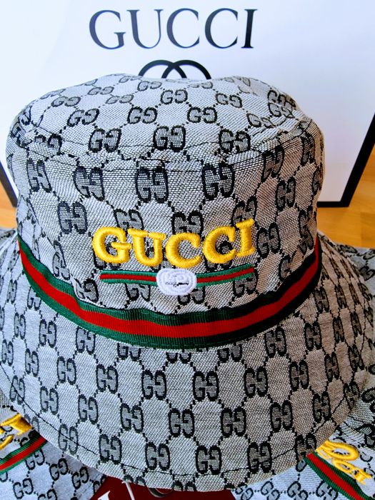 Palarii unisex Gucci, logo brodat, saculet, etichetă