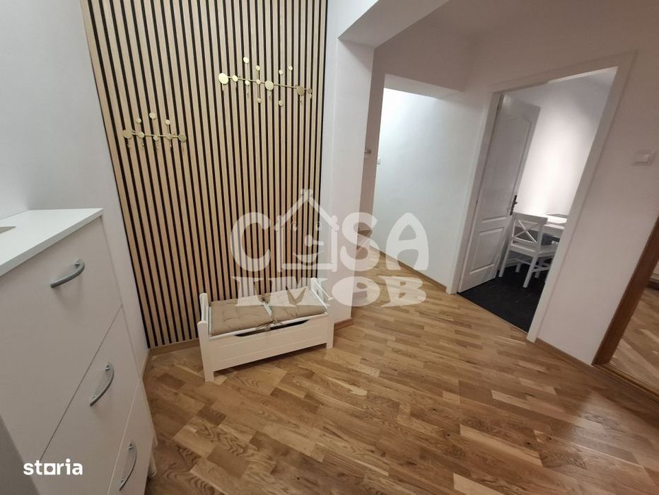 Inchiriere apartament 3 camere, Bdul. Independentei, etaj 1, in Targov