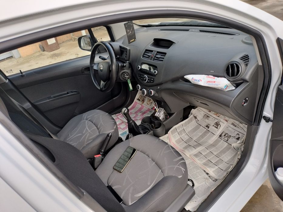 Chevrolet spark anul 2013
