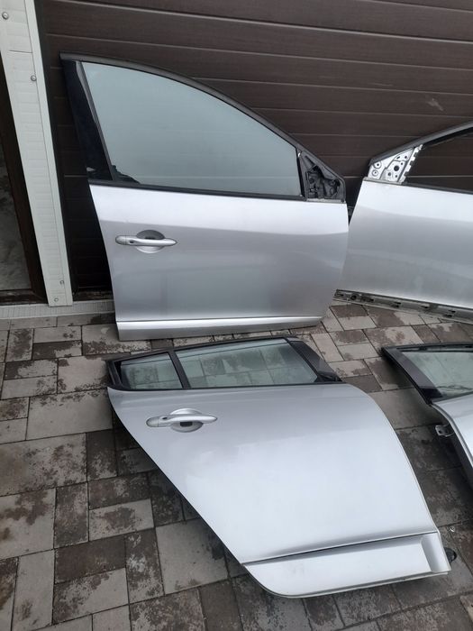 Usa Portiera Fata Spate Stanga Dreapta Renault Megane 3 An 2009-2017