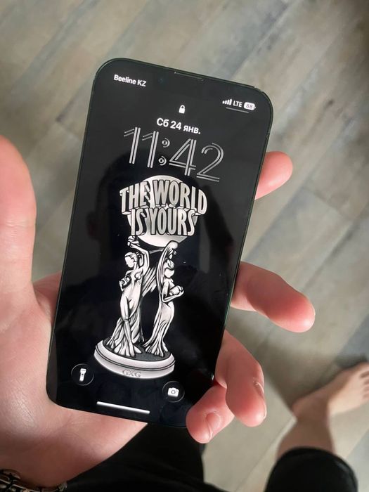 Iphone 13 зеленого цвета