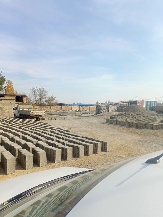 Кирпич саманный, Глиноблок