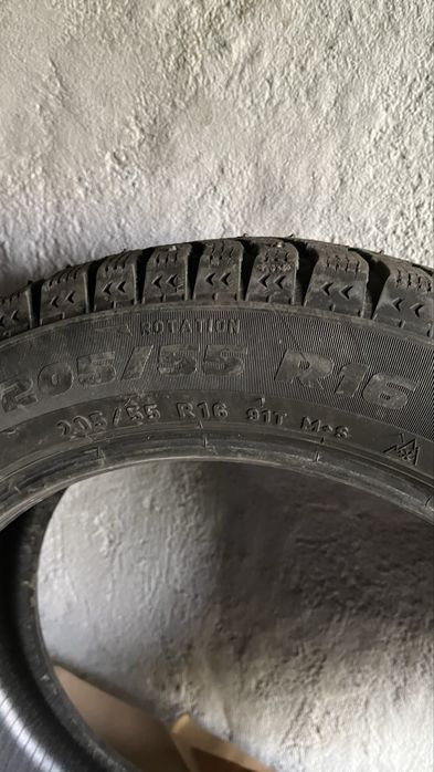 Продам зимние Шины шипованны