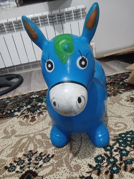 Животное - прыгун Ослик