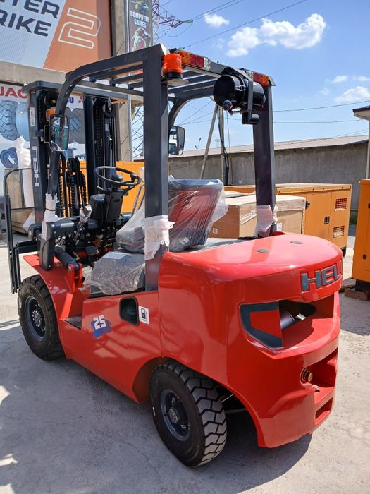 Авто Кара Avto Kara вилочный погрузчик HELI 2.5 тонный