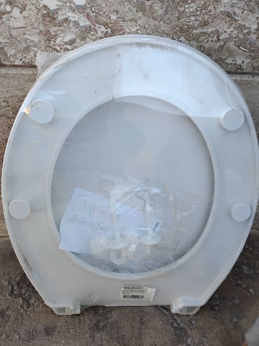 Комплект Структура за вграждане, висяща тоалетна чиния, бутон и капак