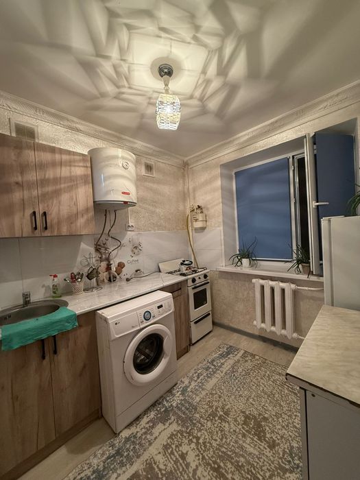 Посуточно Сдам 2 комнатную. Старая горбольница