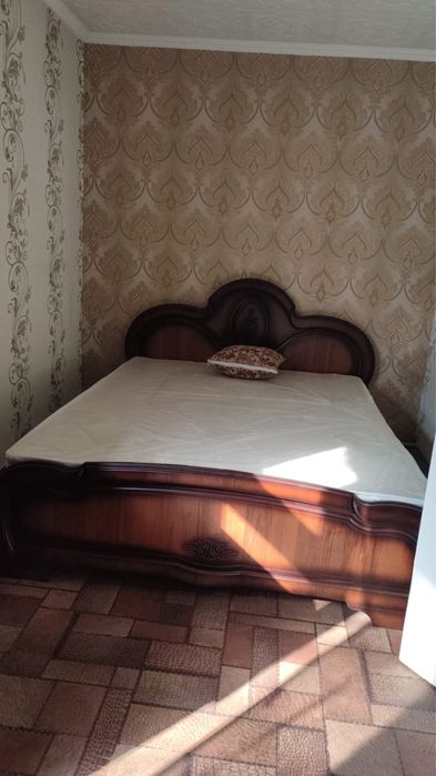 Продаётс спальный гарнитур