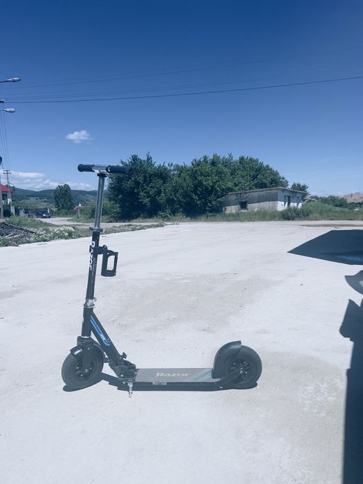 Trotinetă foarte ușoară