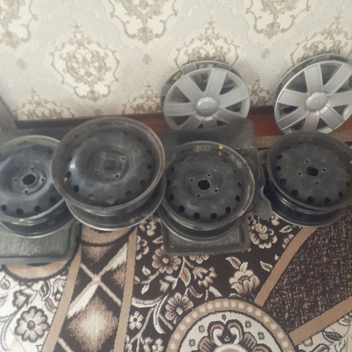 15 diska kalpaklari bilan qóshib sotiladi udari yoq  tekshirib olasiz